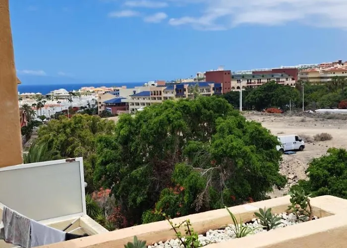 Апартаменты Amazing Holidays In Tenerife With Wifi Адехе